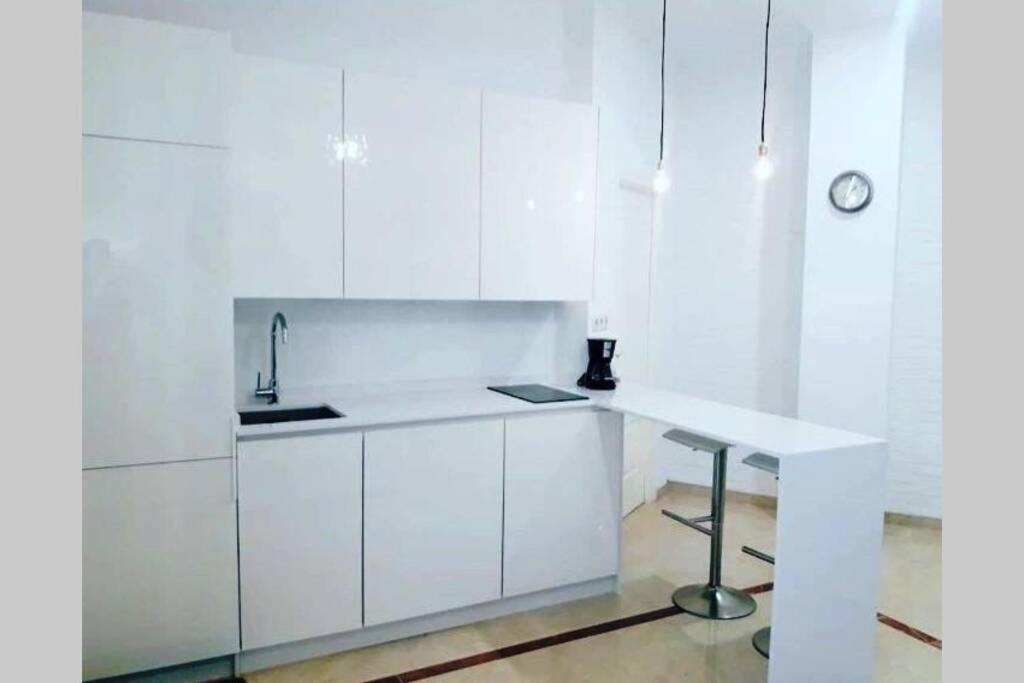 Coqueto Apartamento En El Arenal, Centro Seville Exterior photo
